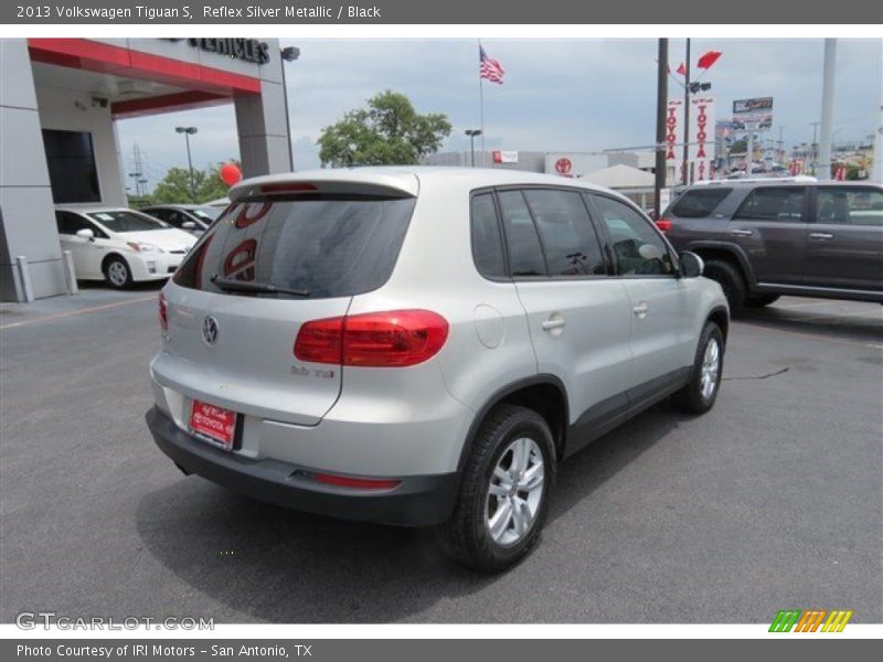 Reflex Silver Metallic / Black 2013 Volkswagen Tiguan S