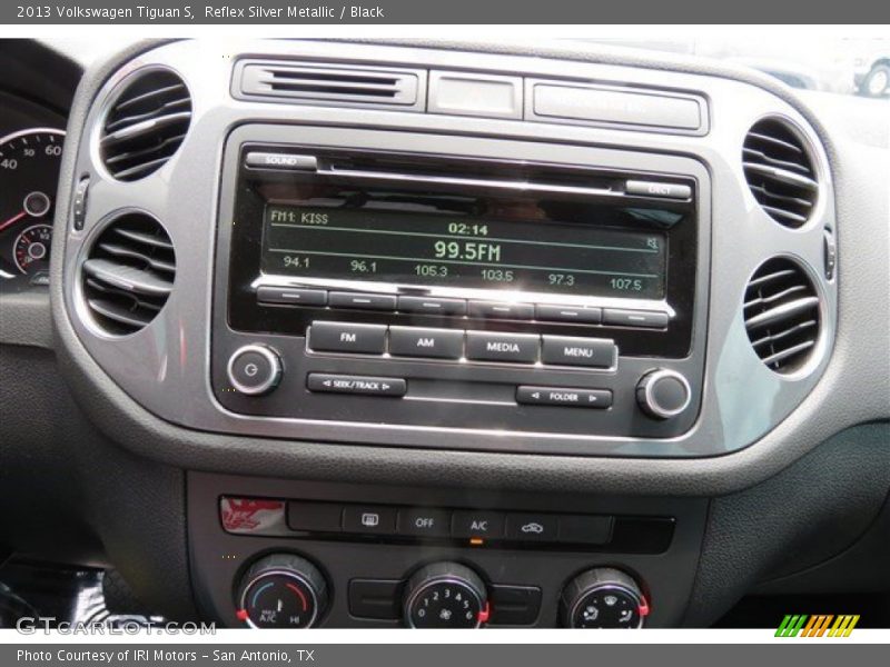 Reflex Silver Metallic / Black 2013 Volkswagen Tiguan S