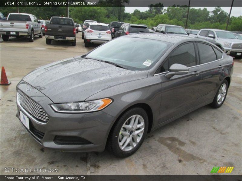 Sterling Gray / Charcoal Black 2014 Ford Fusion SE