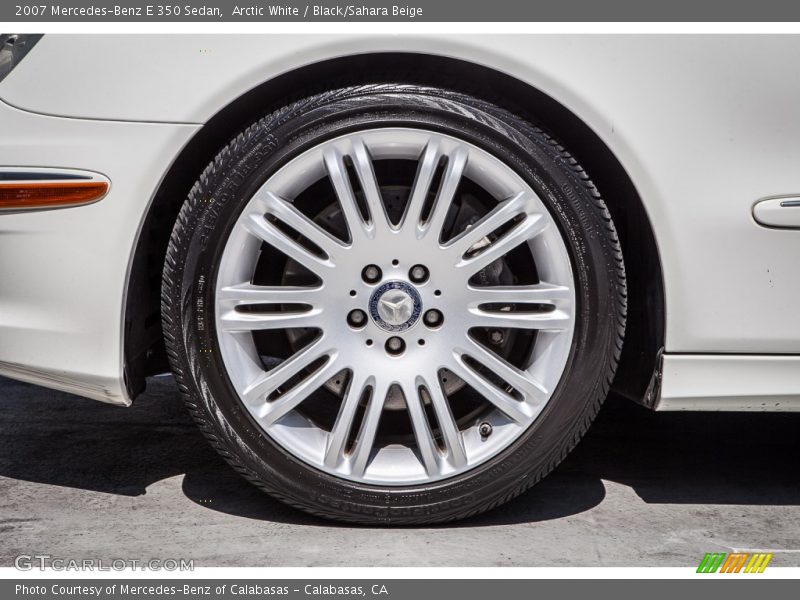  2007 E 350 Sedan Wheel