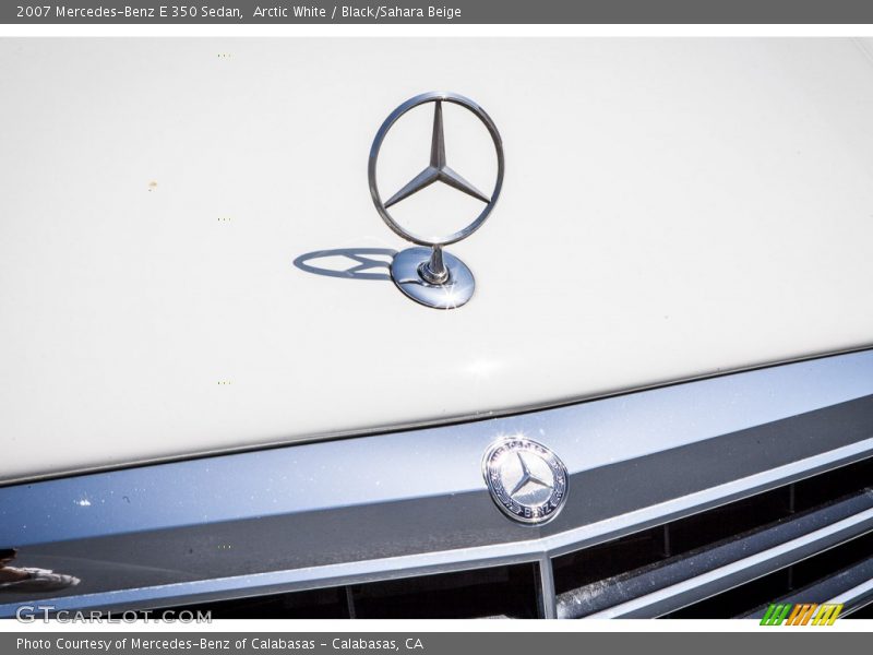 Arctic White / Black/Sahara Beige 2007 Mercedes-Benz E 350 Sedan