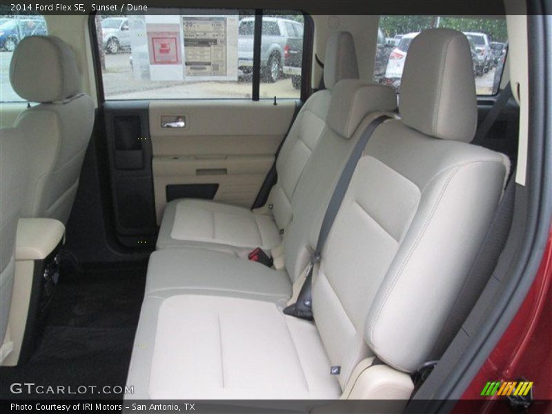 Sunset / Dune 2014 Ford Flex SE