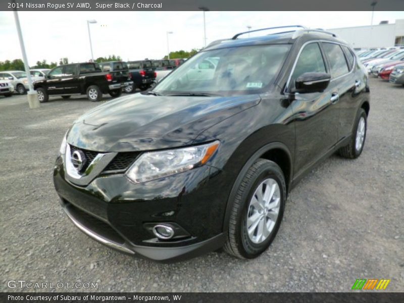 Super Black / Charcoal 2014 Nissan Rogue SV AWD