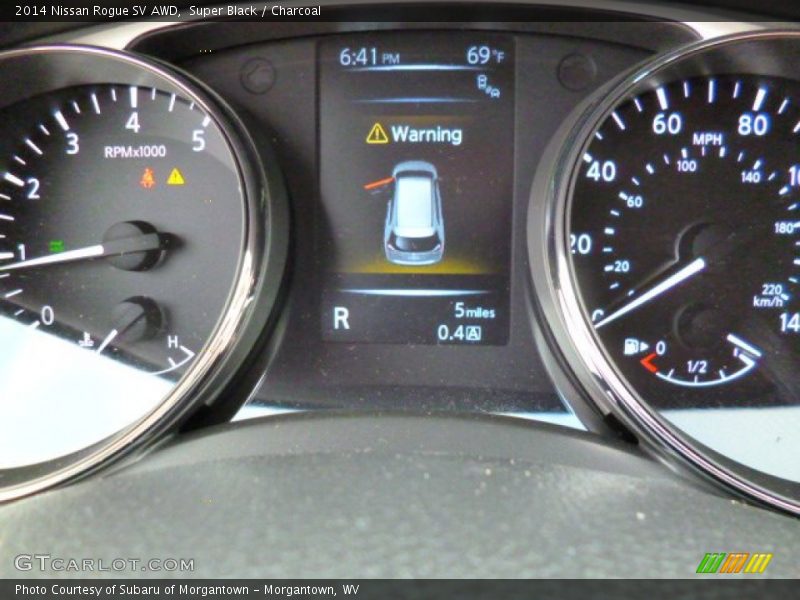Super Black / Charcoal 2014 Nissan Rogue SV AWD