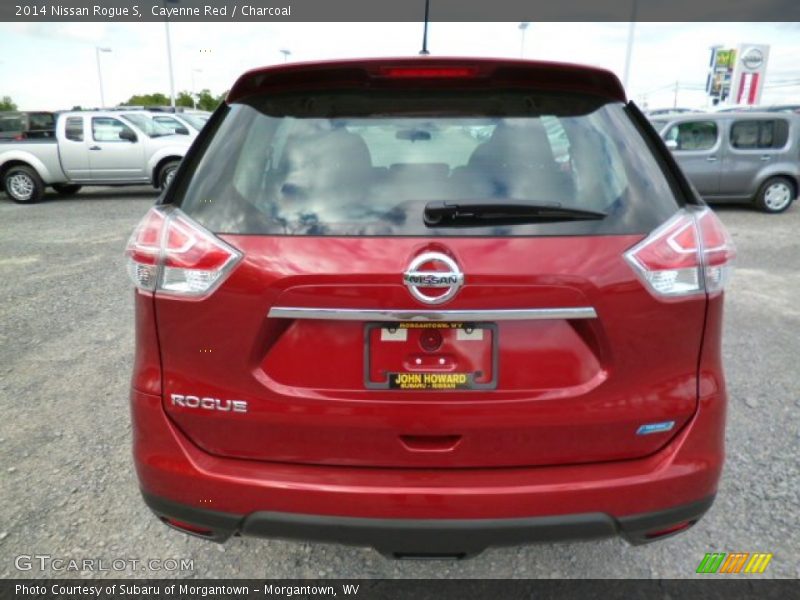Cayenne Red / Charcoal 2014 Nissan Rogue S