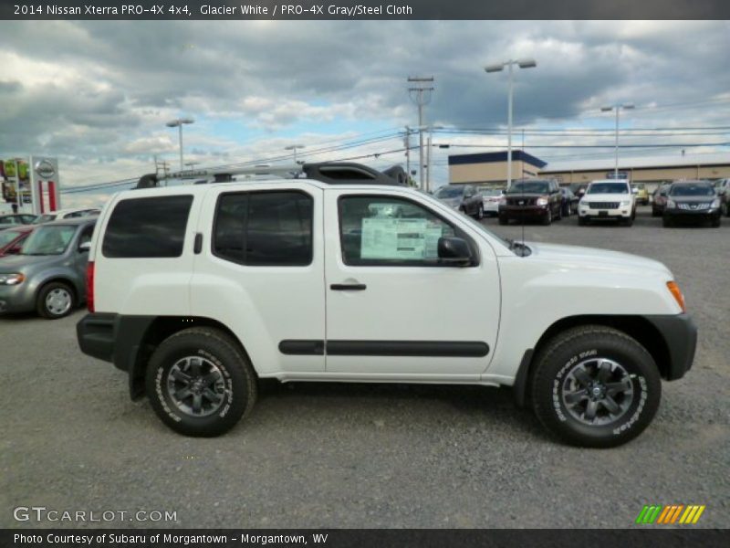 Glacier White / PRO-4X Gray/Steel Cloth 2014 Nissan Xterra PRO-4X 4x4