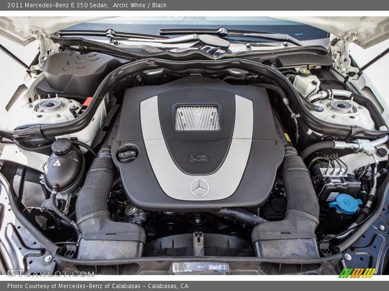 Arctic White / Black 2011 Mercedes-Benz E 350 Sedan