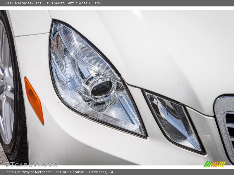 Arctic White / Black 2011 Mercedes-Benz E 350 Sedan