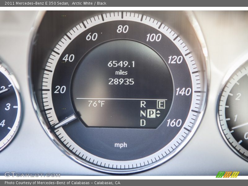 Arctic White / Black 2011 Mercedes-Benz E 350 Sedan