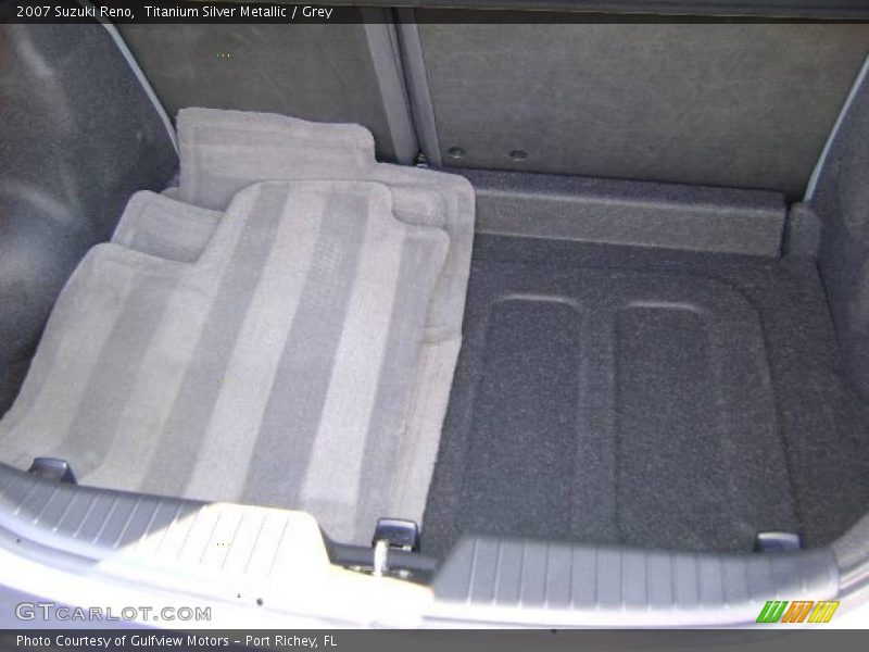 Titanium Silver Metallic / Grey 2007 Suzuki Reno