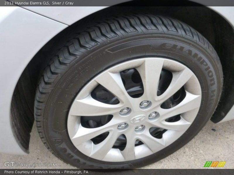 Silver / Gray 2013 Hyundai Elantra GLS