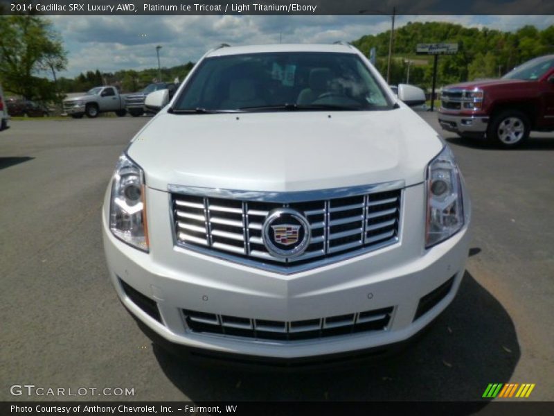 Platinum Ice Tricoat / Light Titanium/Ebony 2014 Cadillac SRX Luxury AWD