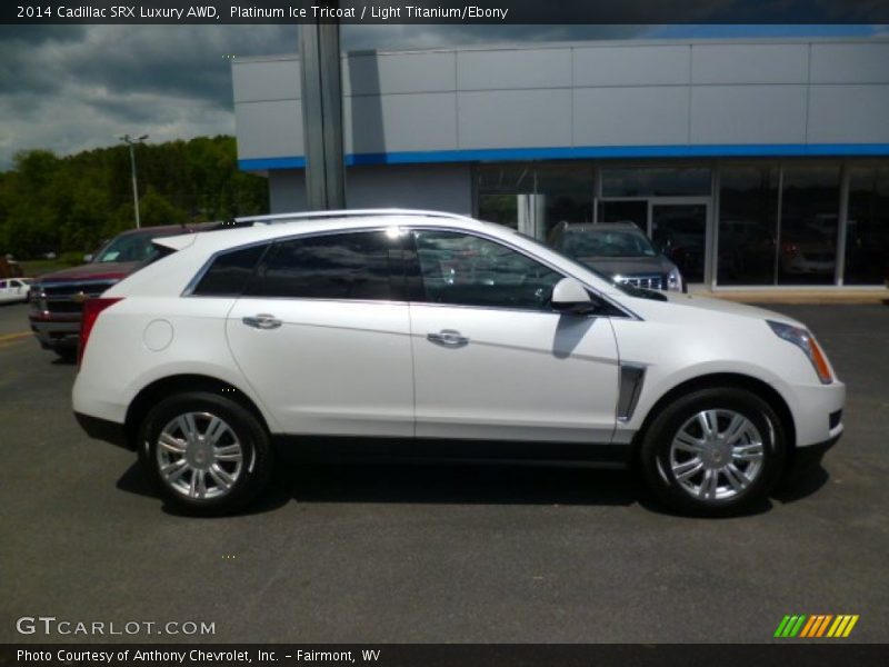 Platinum Ice Tricoat / Light Titanium/Ebony 2014 Cadillac SRX Luxury AWD