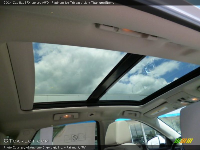 Platinum Ice Tricoat / Light Titanium/Ebony 2014 Cadillac SRX Luxury AWD