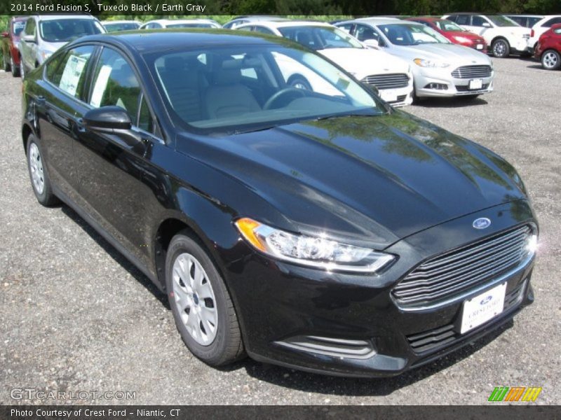 Tuxedo Black / Earth Gray 2014 Ford Fusion S