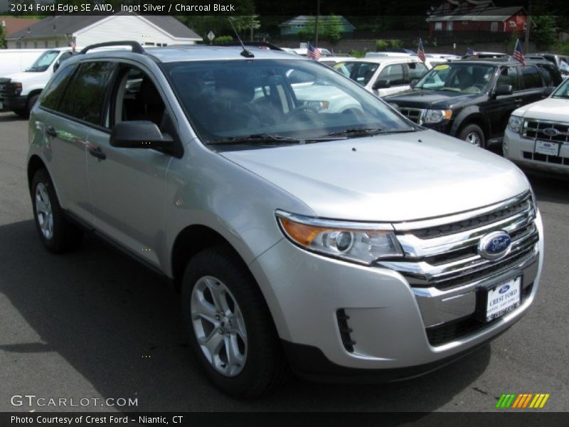 Ingot Silver / Charcoal Black 2014 Ford Edge SE AWD