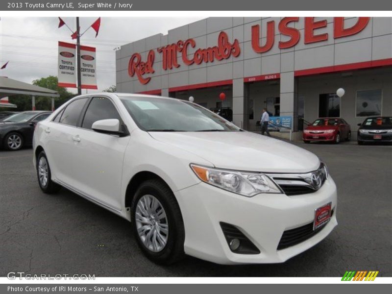 Super White / Ivory 2013 Toyota Camry LE