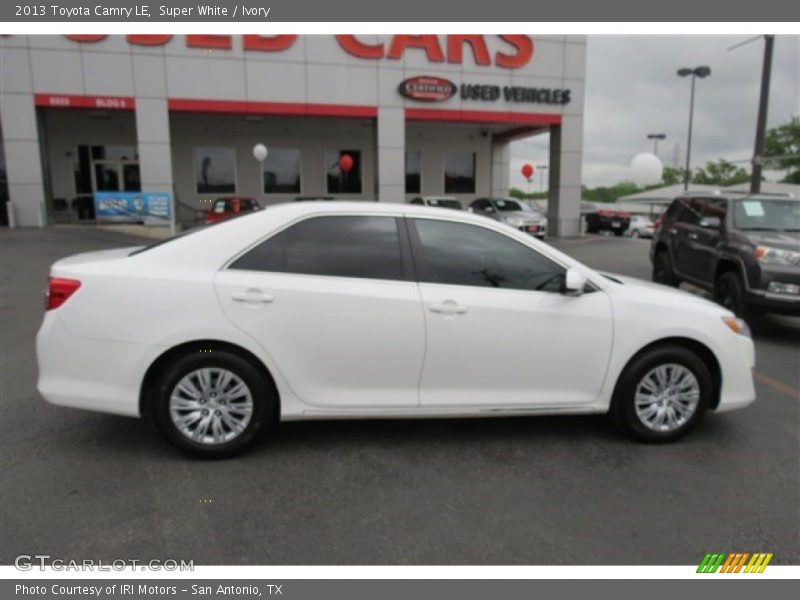 Super White / Ivory 2013 Toyota Camry LE