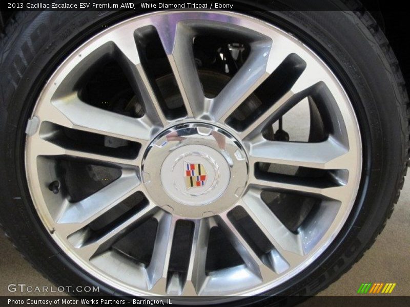 White Diamond Tricoat / Ebony 2013 Cadillac Escalade ESV Premium AWD