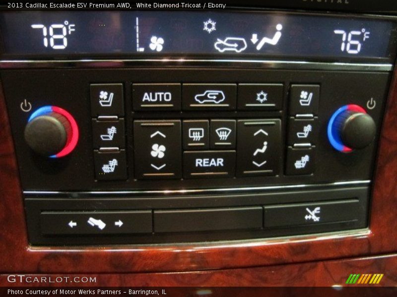 White Diamond Tricoat / Ebony 2013 Cadillac Escalade ESV Premium AWD
