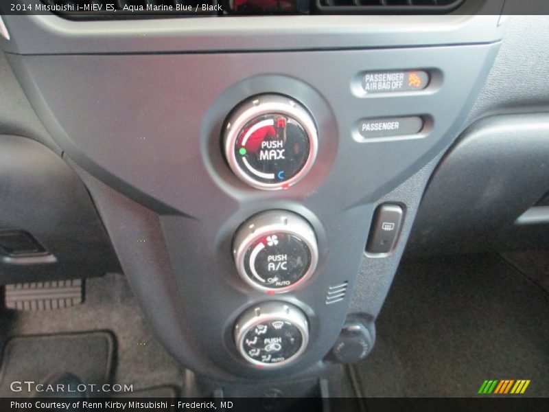 Controls of 2014 i-MiEV ES