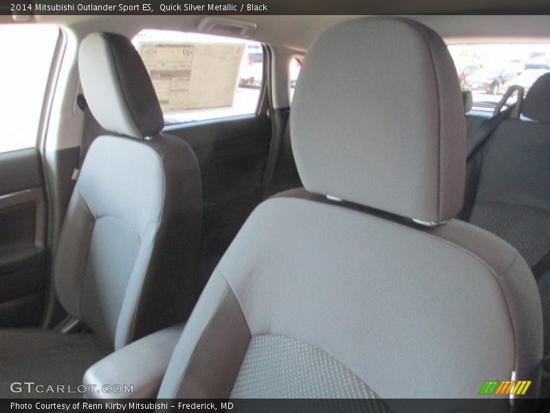Quick Silver Metallic / Black 2014 Mitsubishi Outlander Sport ES