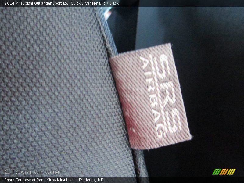 Quick Silver Metallic / Black 2014 Mitsubishi Outlander Sport ES