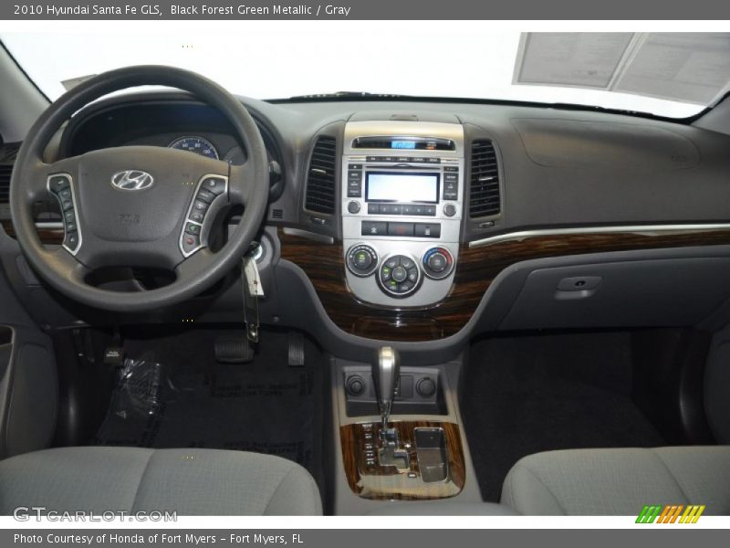 Black Forest Green Metallic / Gray 2010 Hyundai Santa Fe GLS