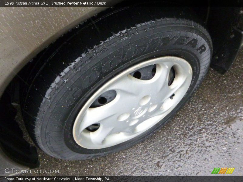 Brushed Pewter Metallic / Dusk 1999 Nissan Altima GXE