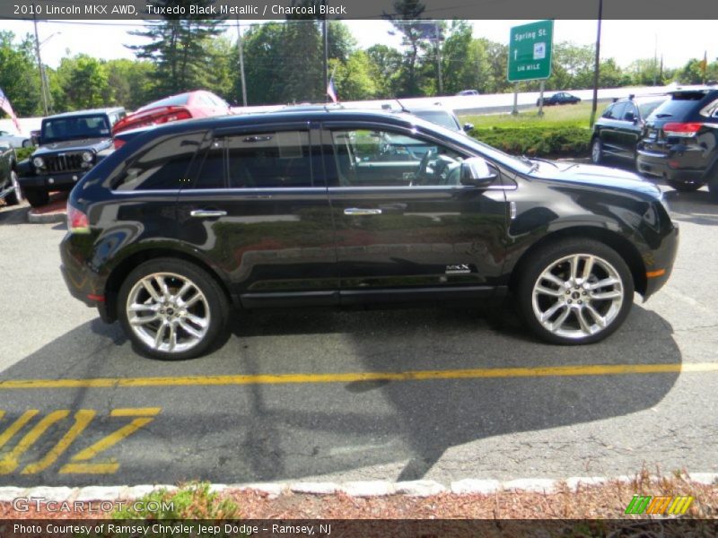 Tuxedo Black Metallic / Charcoal Black 2010 Lincoln MKX AWD