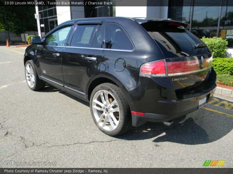 Tuxedo Black Metallic / Charcoal Black 2010 Lincoln MKX AWD