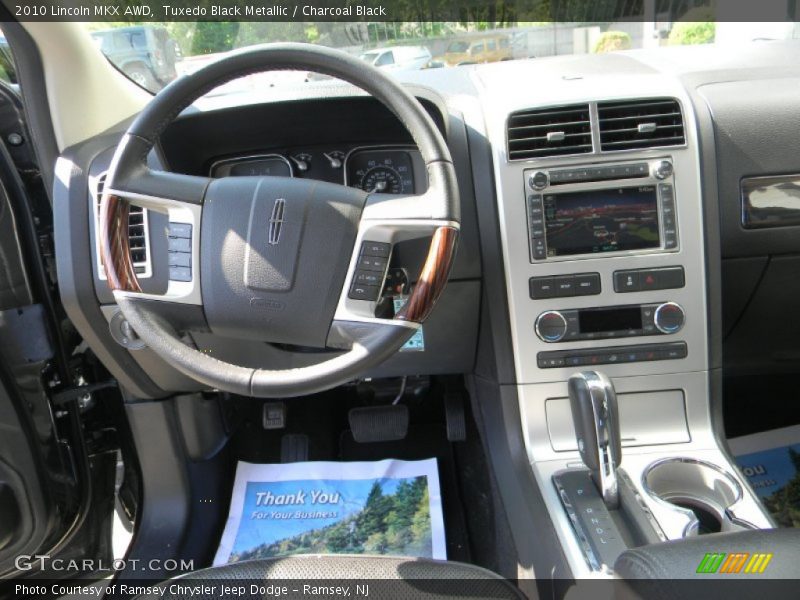 Tuxedo Black Metallic / Charcoal Black 2010 Lincoln MKX AWD
