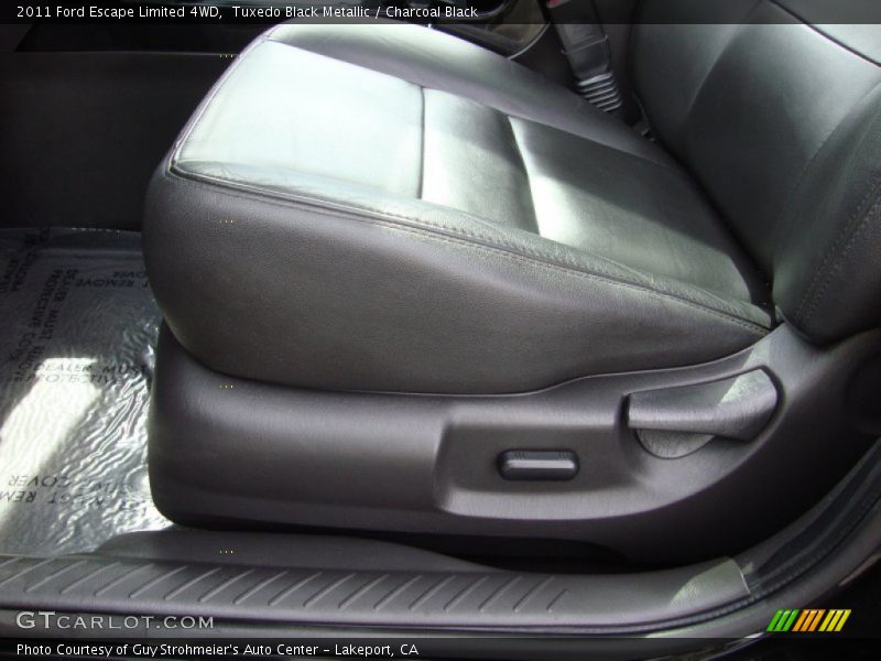 Tuxedo Black Metallic / Charcoal Black 2011 Ford Escape Limited 4WD