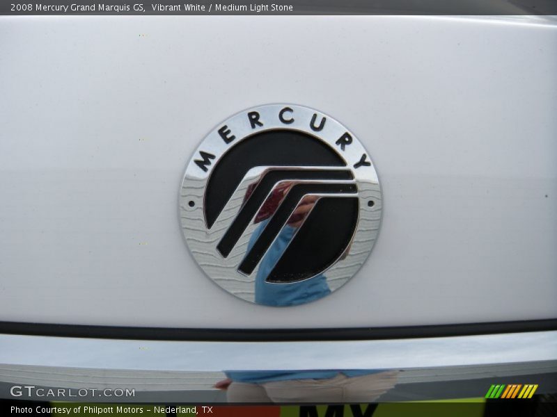Vibrant White / Medium Light Stone 2008 Mercury Grand Marquis GS