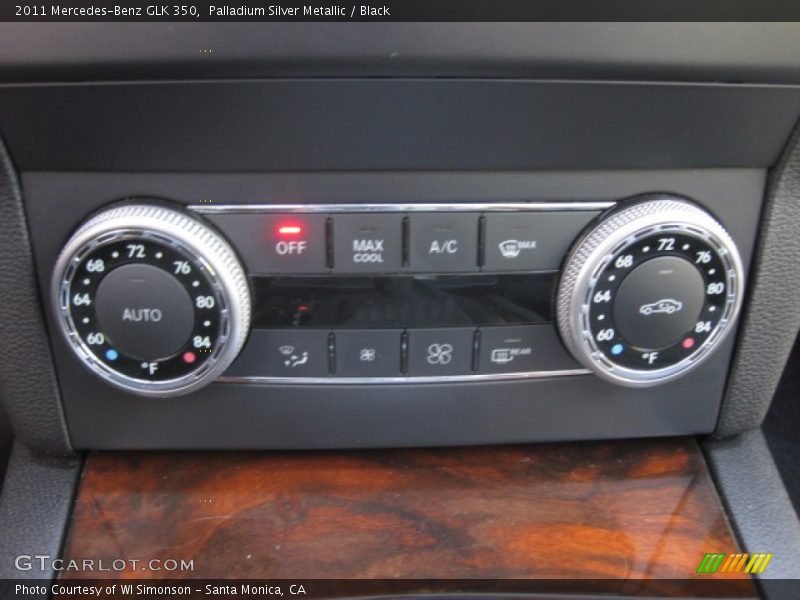 Palladium Silver Metallic / Black 2011 Mercedes-Benz GLK 350