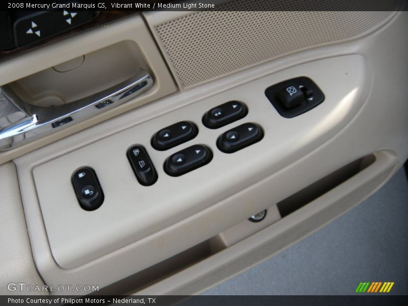 Vibrant White / Medium Light Stone 2008 Mercury Grand Marquis GS