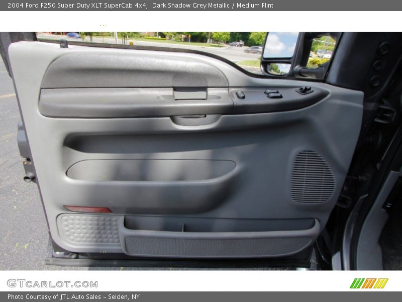 Dark Shadow Grey Metallic / Medium Flint 2004 Ford F250 Super Duty XLT SuperCab 4x4