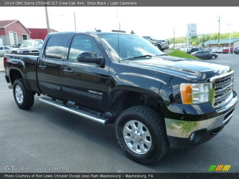 Onyx Black / Light Cashmere 2014 GMC Sierra 2500HD SLT Crew Cab 4x4