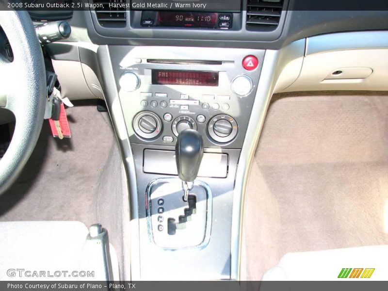 Harvest Gold Metallic / Warm Ivory 2008 Subaru Outback 2.5i Wagon
