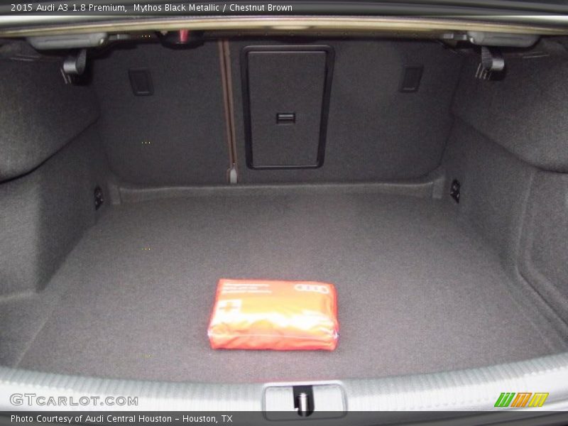 Mythos Black Metallic / Chestnut Brown 2015 Audi A3 1.8 Premium