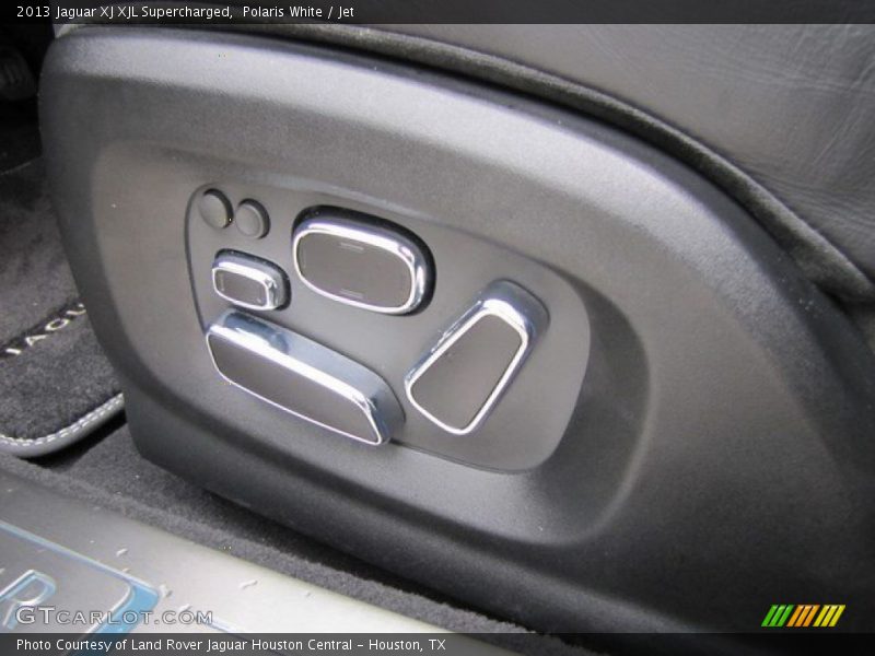Polaris White / Jet 2013 Jaguar XJ XJL Supercharged