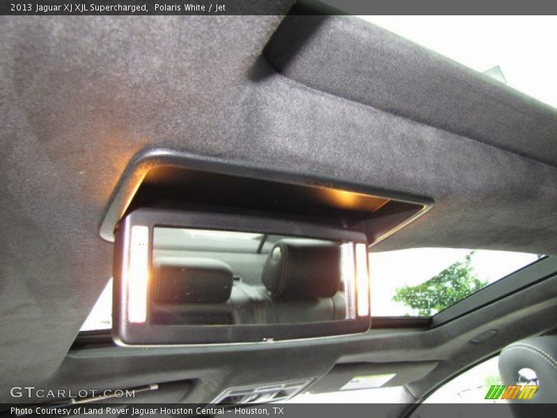 Polaris White / Jet 2013 Jaguar XJ XJL Supercharged