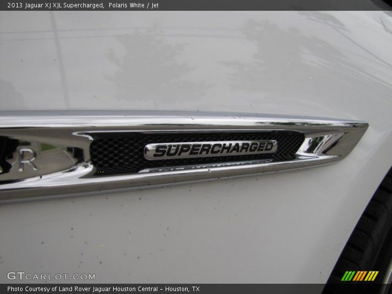 Polaris White / Jet 2013 Jaguar XJ XJL Supercharged