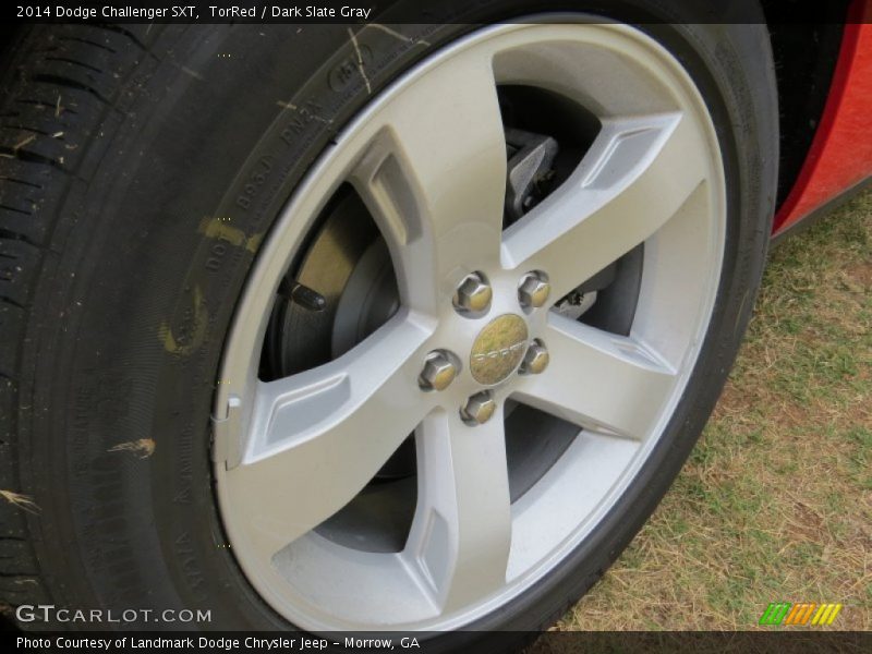 TorRed / Dark Slate Gray 2014 Dodge Challenger SXT