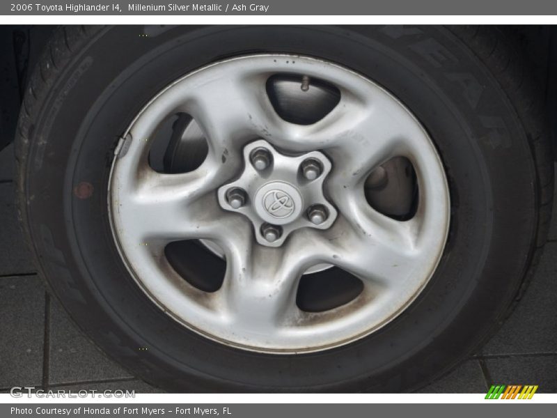 Millenium Silver Metallic / Ash Gray 2006 Toyota Highlander I4
