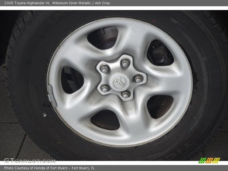 Millenium Silver Metallic / Ash Gray 2006 Toyota Highlander I4