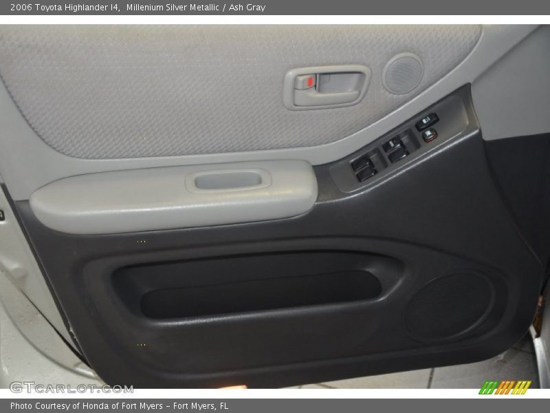 Millenium Silver Metallic / Ash Gray 2006 Toyota Highlander I4