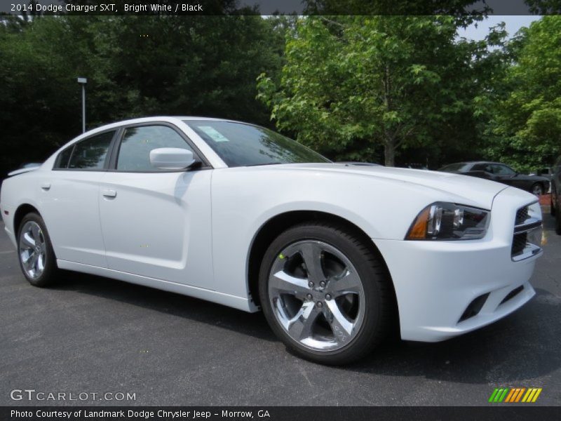 Bright White / Black 2014 Dodge Charger SXT