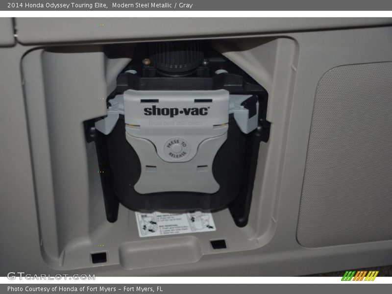 Modern Steel Metallic / Gray 2014 Honda Odyssey Touring Elite