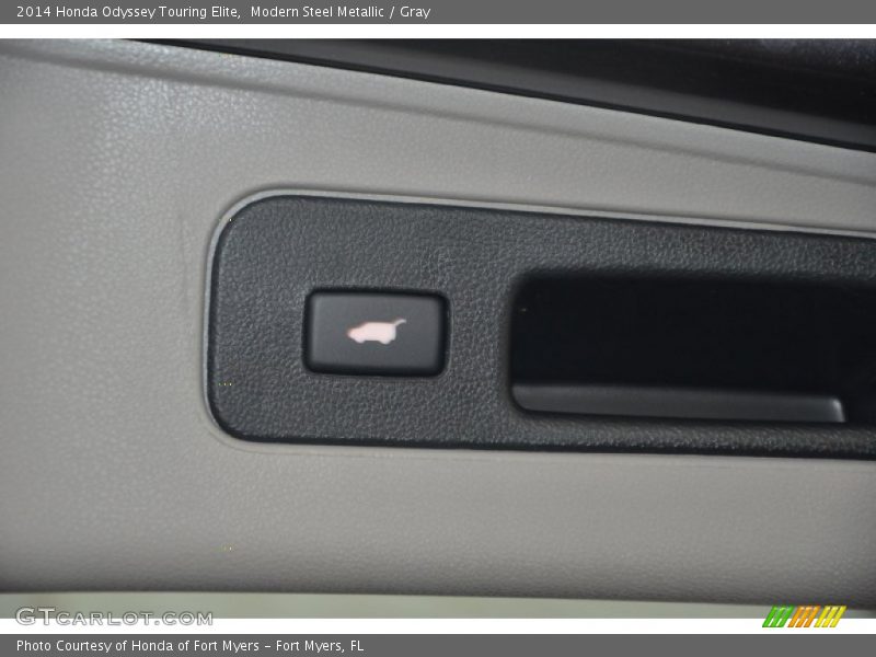 Modern Steel Metallic / Gray 2014 Honda Odyssey Touring Elite